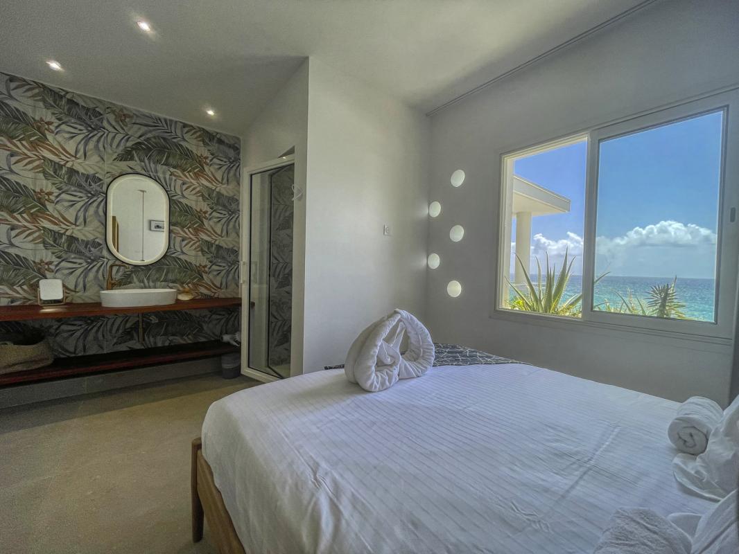 37 Location villa piscine vue mer ilet Gosier Guadeloupe_chambre 4